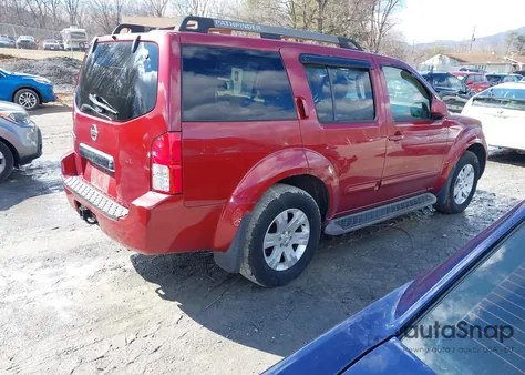 2005 Nissan Pathfinder Le/Se/Xe z USA, uszkodzony, nr VIN 5N1AR18W45C719844